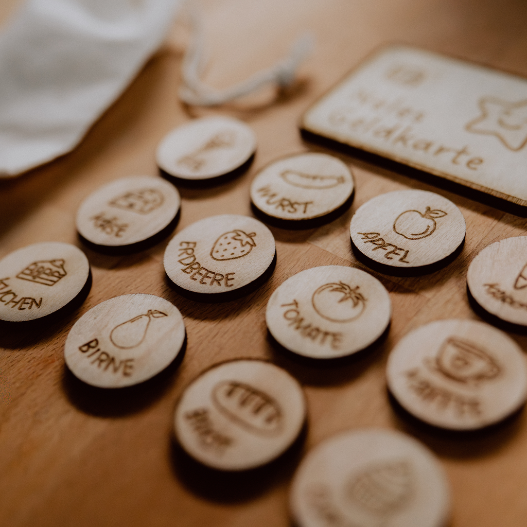 Geldbeutel mit Spielgeld & Geldkarte