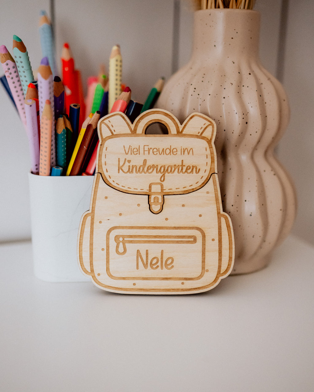 Personalisierter Rucksack aus Holz als Geldgeschenk – "Einschulung & Kindergarten"