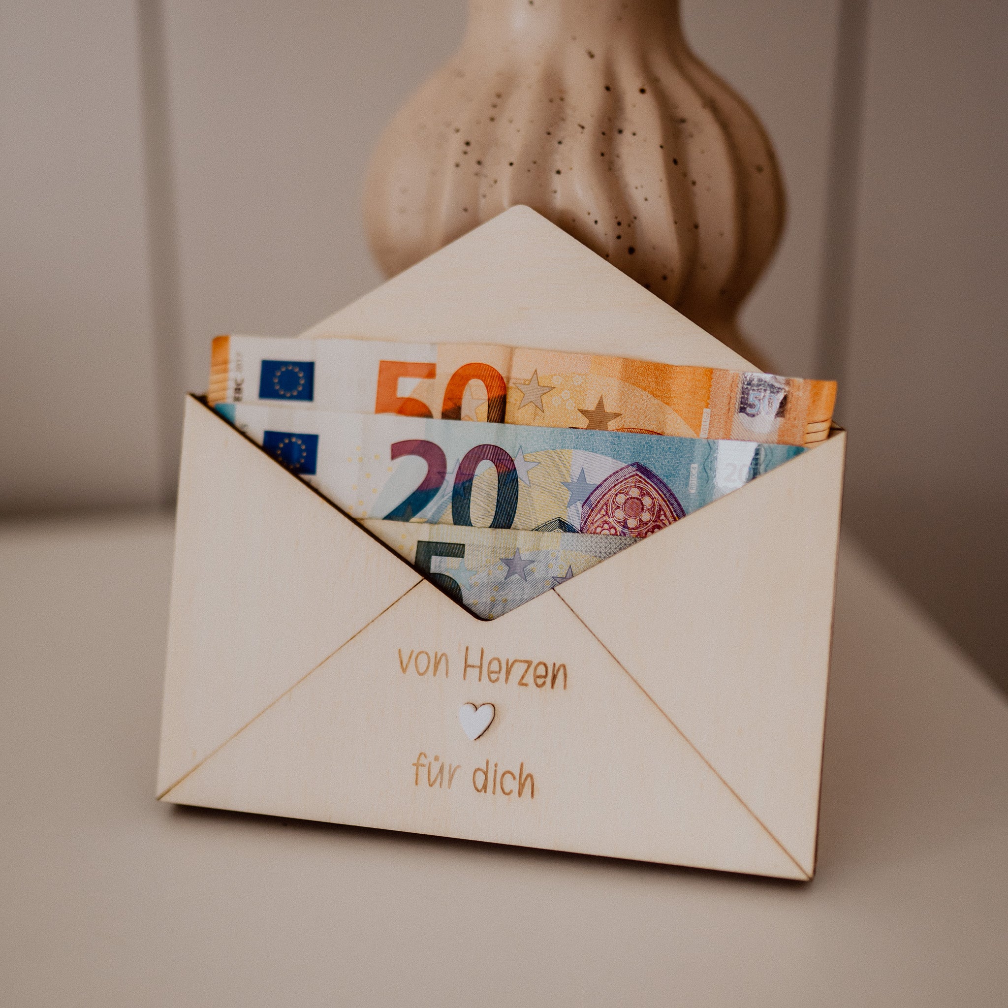 Geschenkumschlag aus Holz