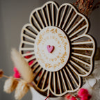 "AIYG IWGWY - AIYD IWDWY" Holzblume - Cake Topper