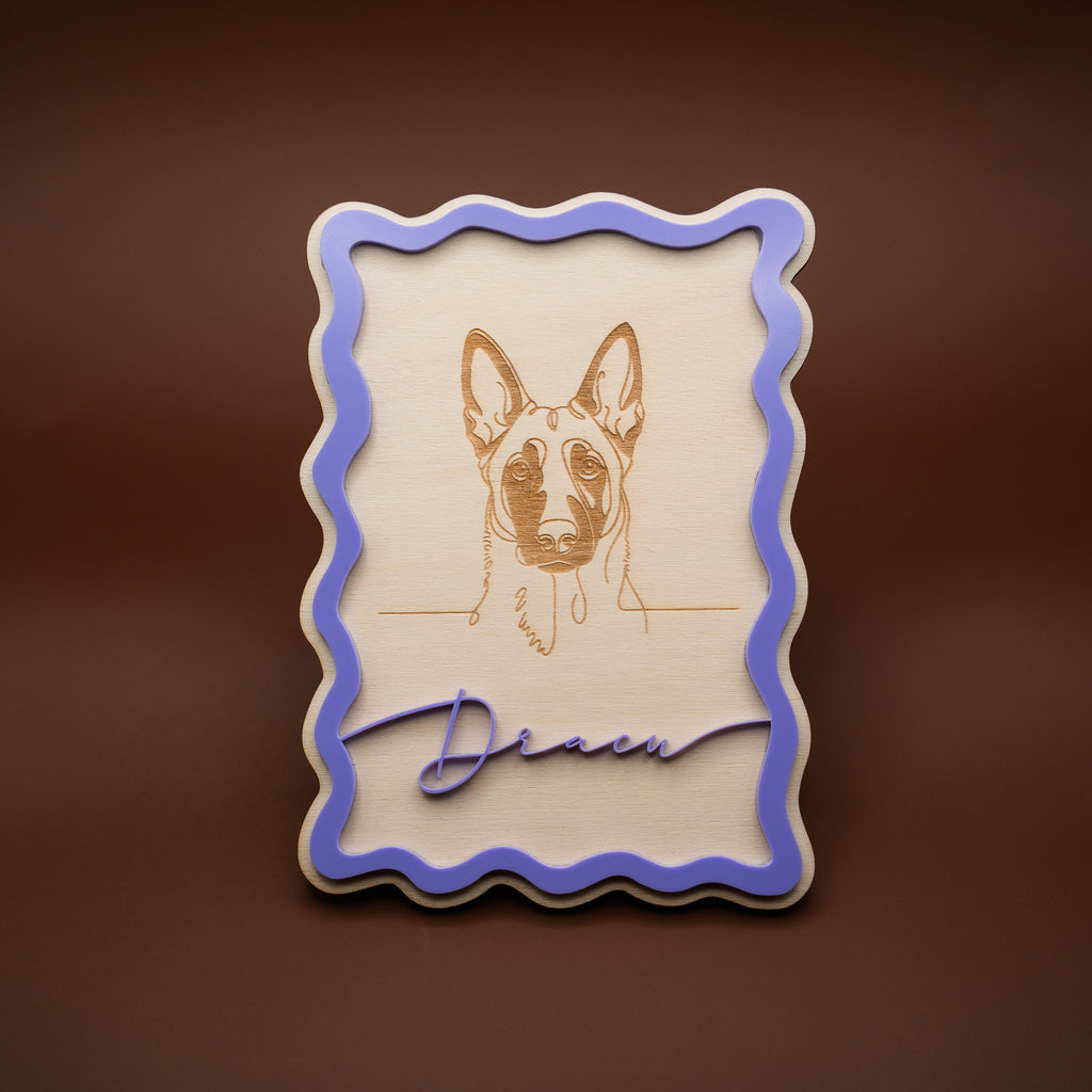Personalisiertes Hundebild aus Holz im Acryl-Rahmen (rechteckig)
