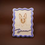 Personalisiertes Hundebild aus Holz im Acryl-Rahmen (rechteckig)