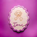 Personalisiertes Hundebild aus Holz im Acryl-Rahmen (oval)