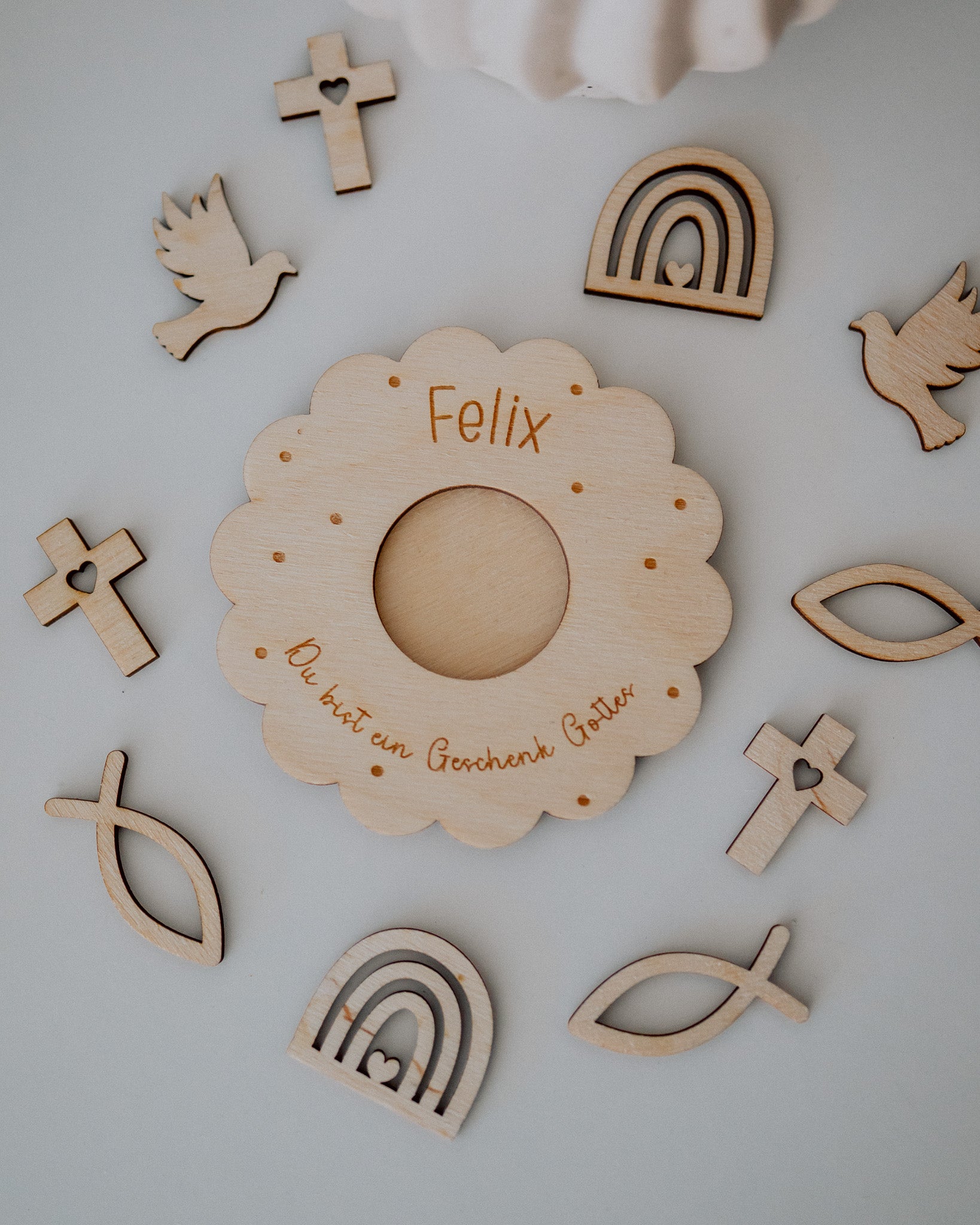 Personalisierter Teelichthalter – liebevolles Geschenk für kirchliche Feste