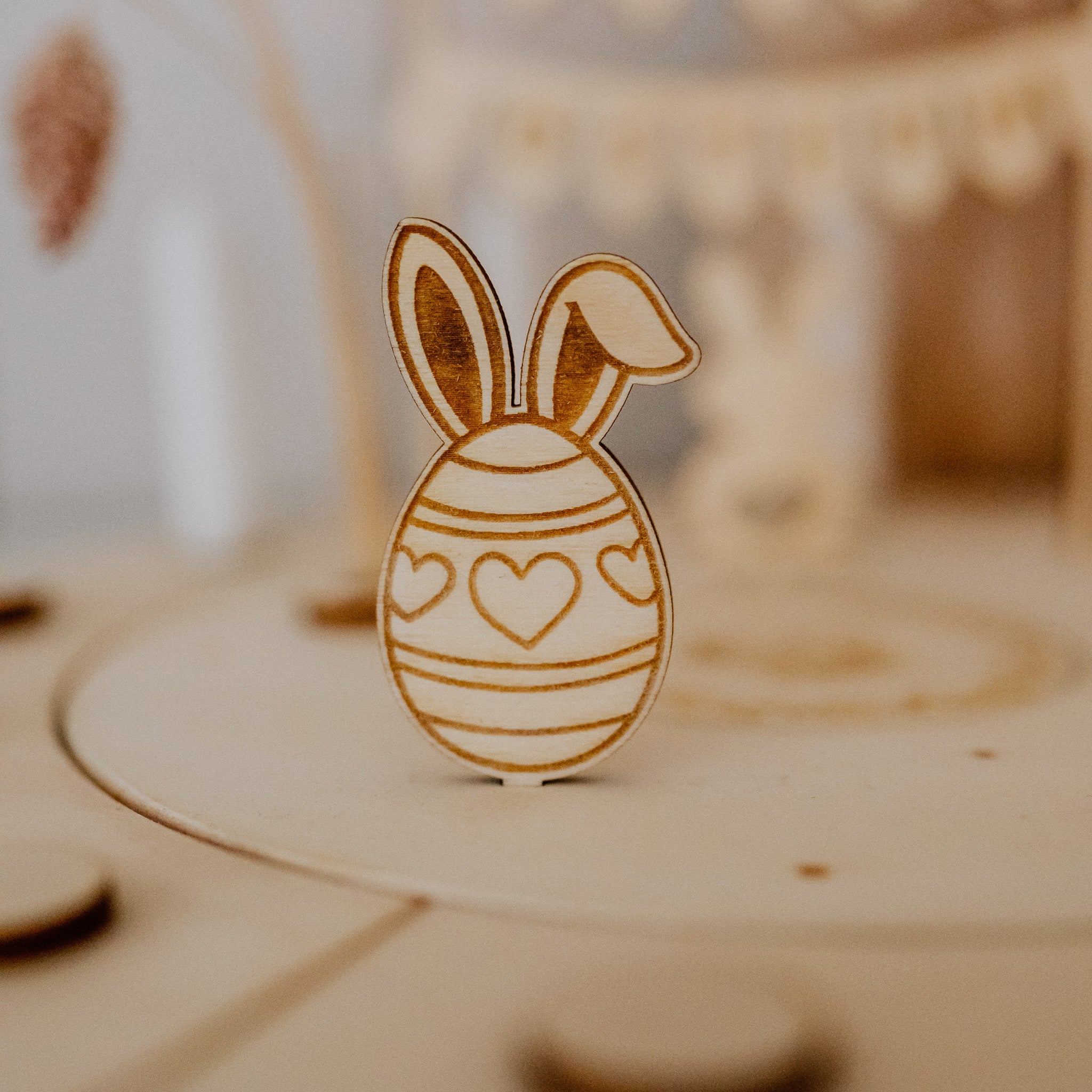 Holzkranz "Ostern" - erweiterbar für Geburtstage