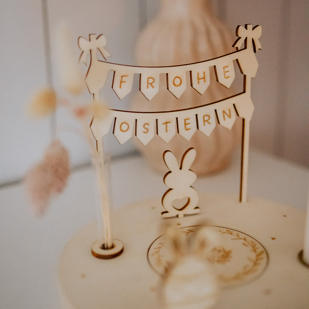 Holzkranz "Ostern" - erweiterbar für Geburtstage