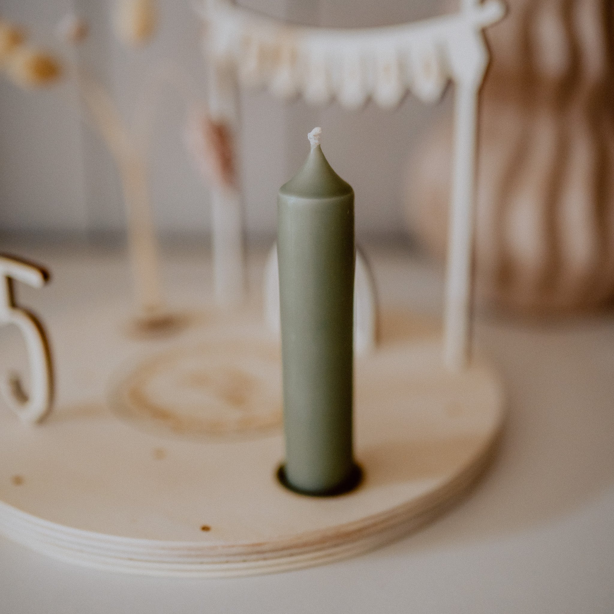 Holzkranz "Ostern" - erweiterbar für Geburtstage