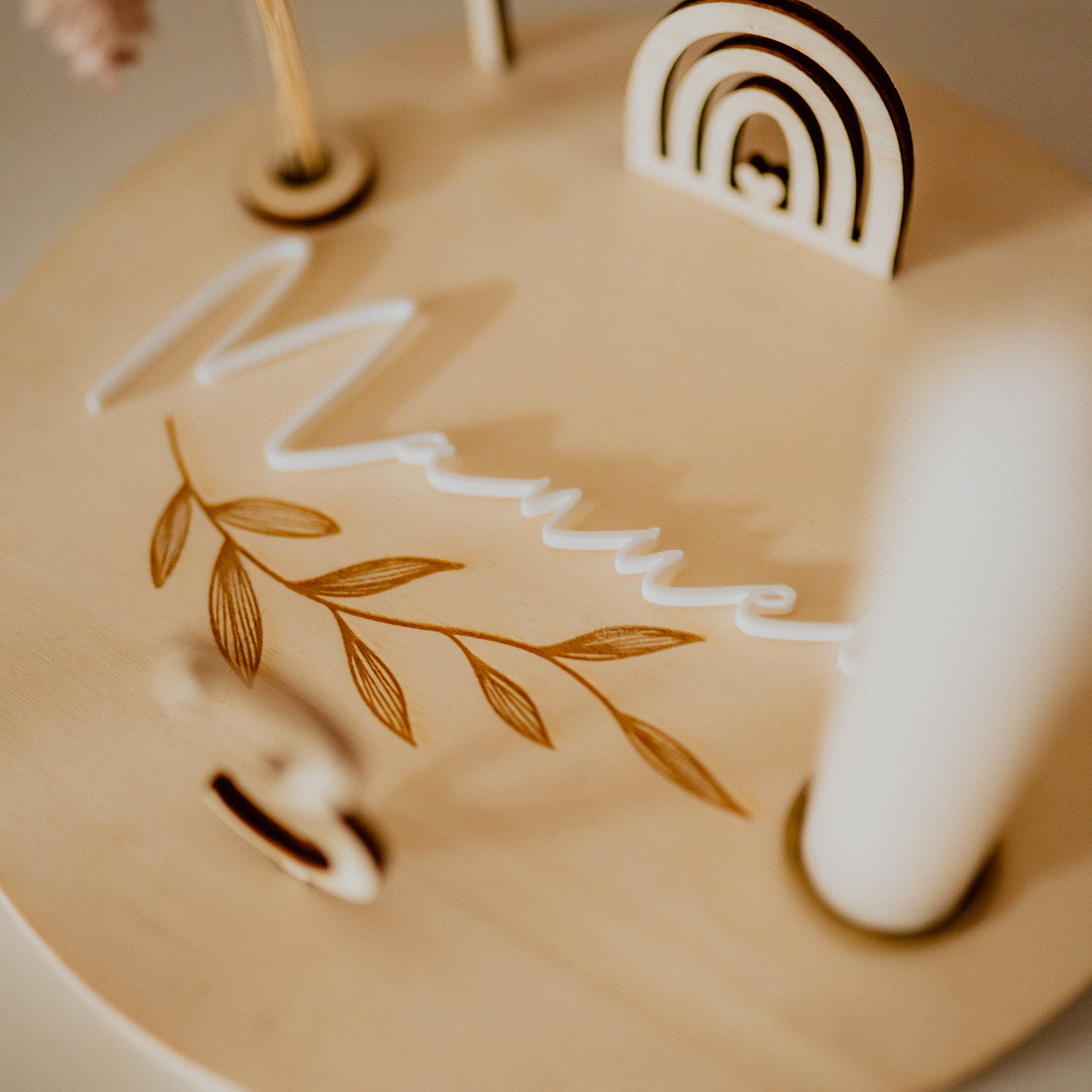 Holzkranz "Geburtstag" mit Acryl-Name