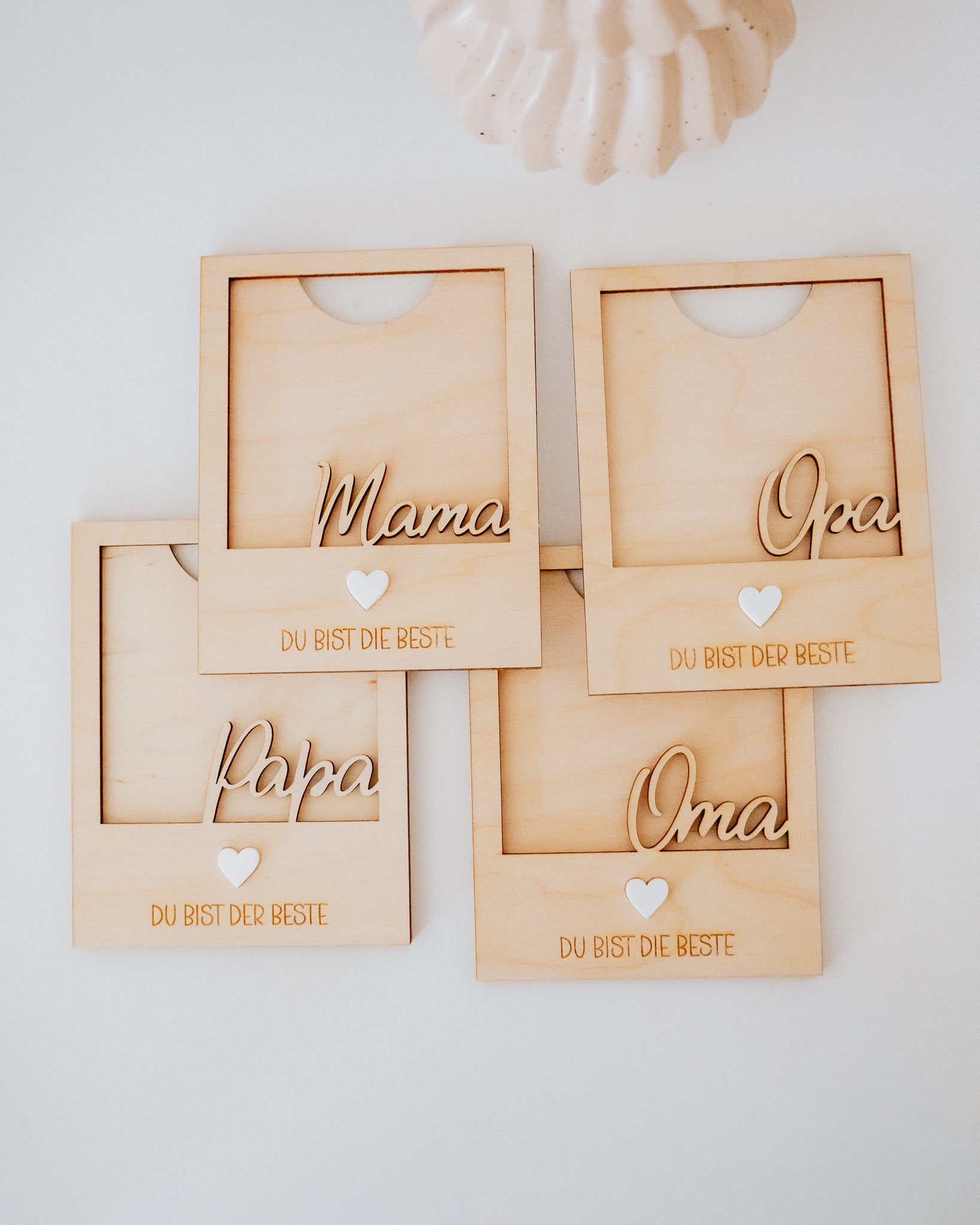 Personalisierter Holz-Bilderrahmen – Geschenk für Mama, Papa, Oma & Opa